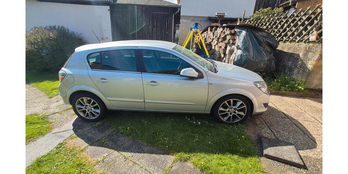 Opel Astra 116.168 km 4.990 &euro; Bonefeld 56579