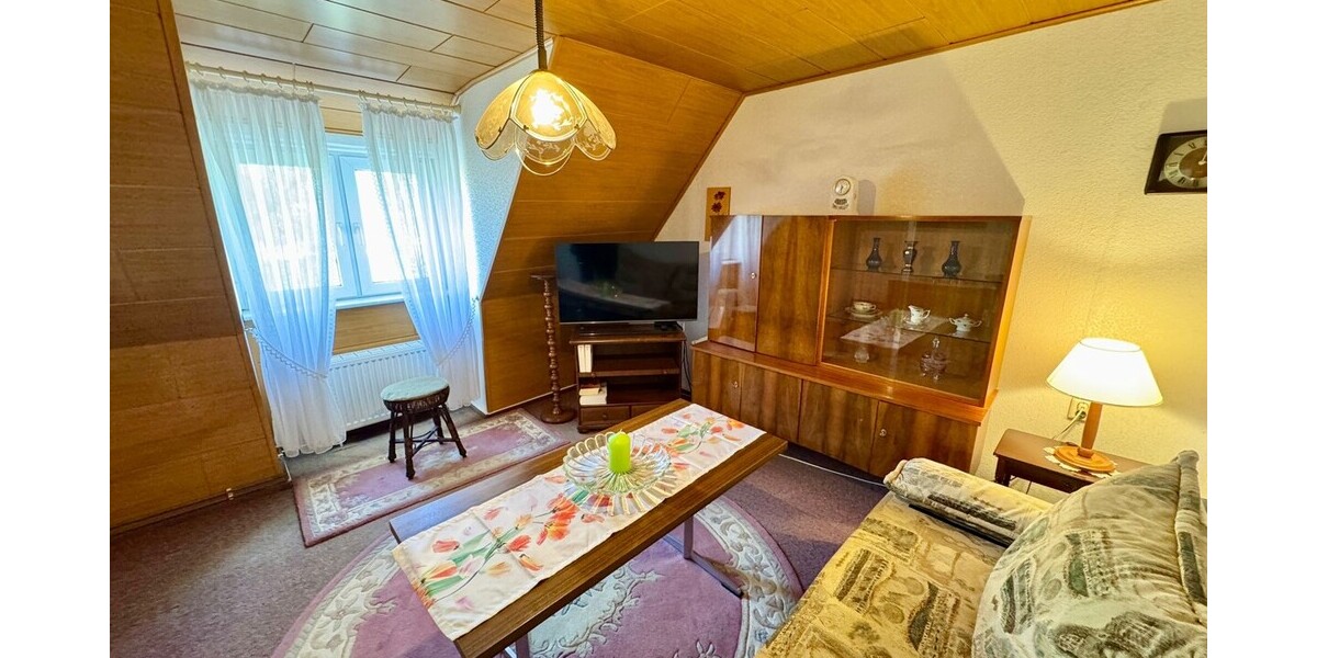 HORN IMMOBILIEN ++ interessantes Haus in Neustrelitz ruhige und historische Lage - Reihenmittelhaus Neustrelitz | Angebot:26199634