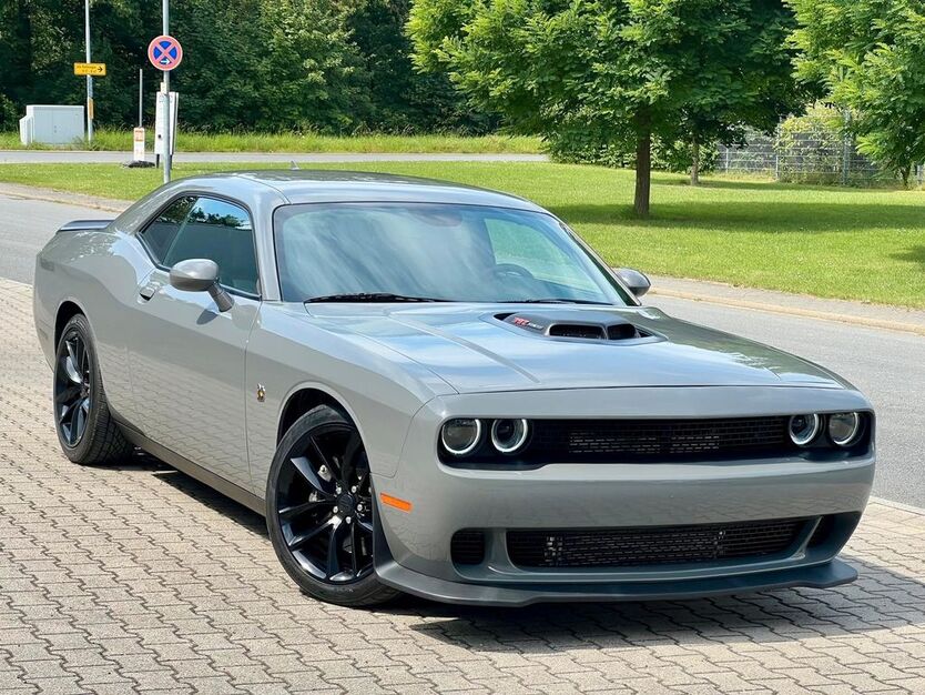 Dodge Challenger 98.000 km 43.000 € Hoechst 64739