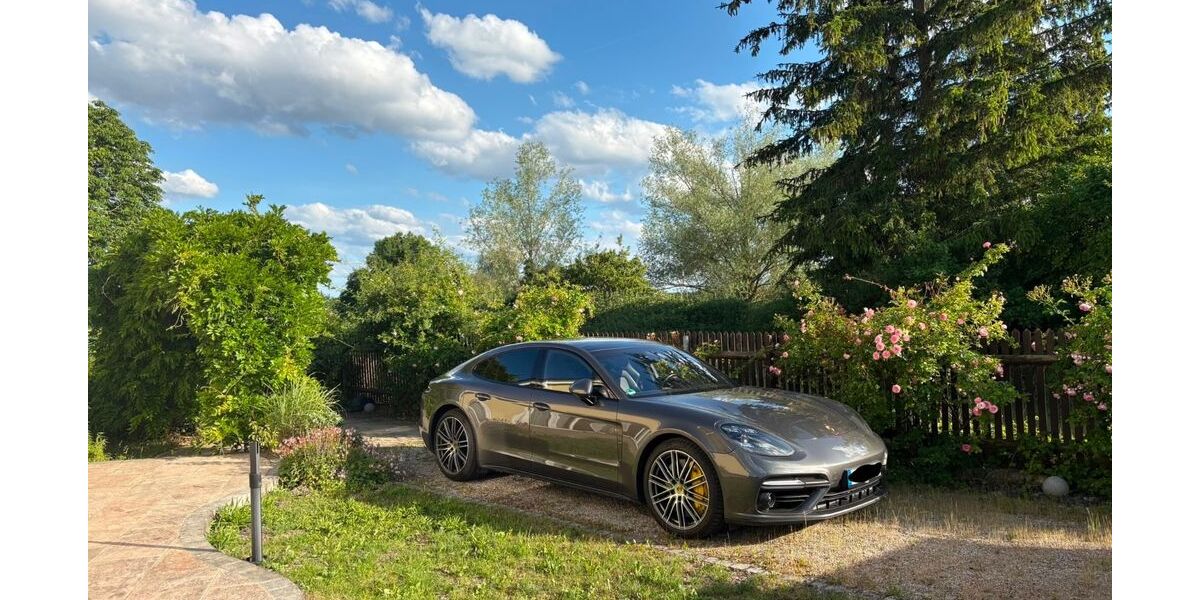 Porsche Panamera 150.000 km 48.600 &euro; München 80995