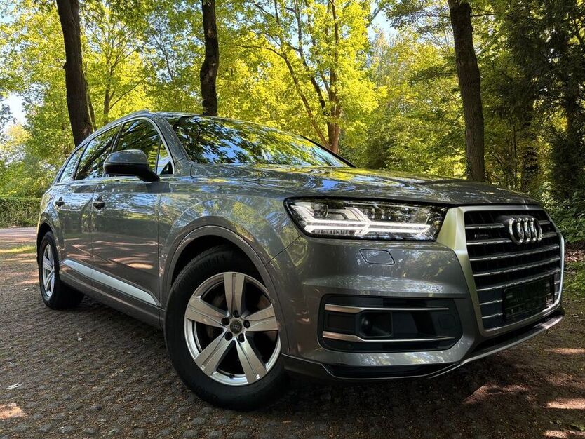 Q7