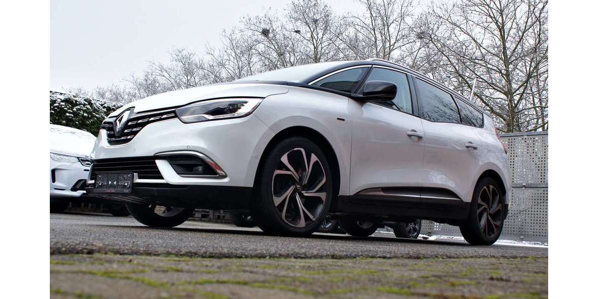 Renault Scenic 86.000 km 18.900 &euro; Lahr 77933