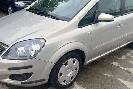 Opel Zafira 122.000 km 4.990 € Dreieich 63303
