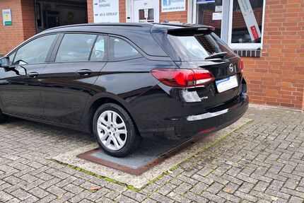 Opel Astra 45.000 km 14.000 &euro; Voltlage bei Osnabrück 49599