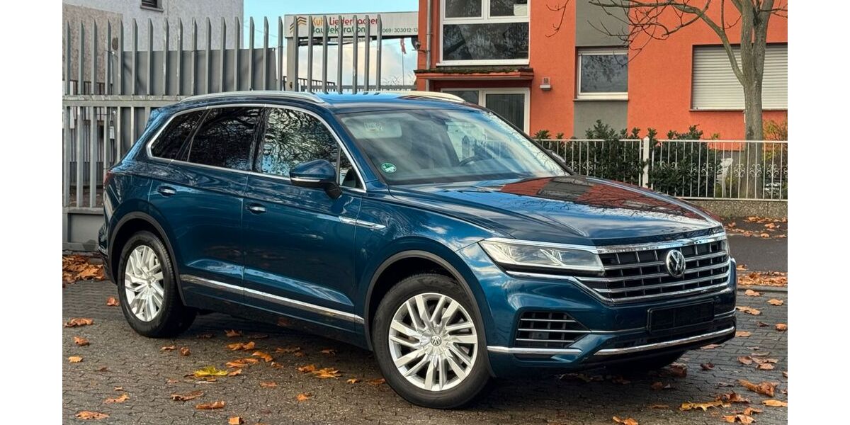VW Touareg 155.700 km 37.500 &euro; Frankfurt am Main 65933