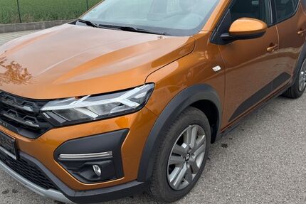 Dacia Sandero 83.000 km 9.499 &euro; Ingolstadt 85049