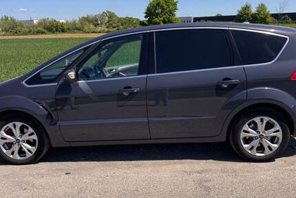 Ford S-Max 137.000 km 10.250 € Fürstenfeldbruck 82256