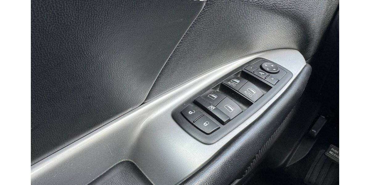 Fiat Freemont BLACK CODE AWD ALLRAD 136.000 km 9.999 &euro; Hamburg 22339