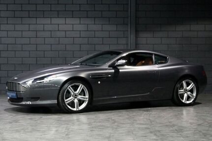 Aston Martin DB9