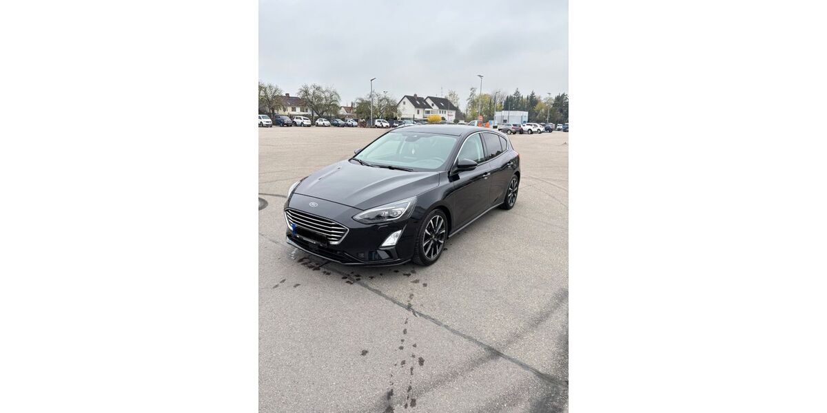 Ford Focus 86.306 km 16.790 &euro; Jettingen Scheppach 89343