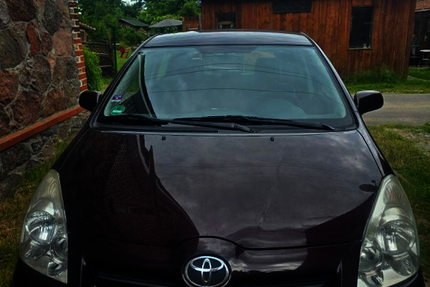 Toyota Corolla Verso 184.000 km 5.900 &euro; Berlin 12681