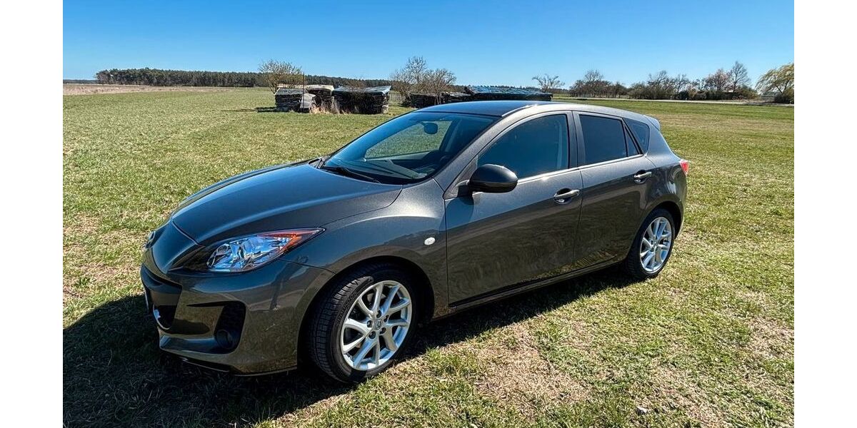 Mazda 3 44.100 km 10.000 &euro; Bad Düben 04849