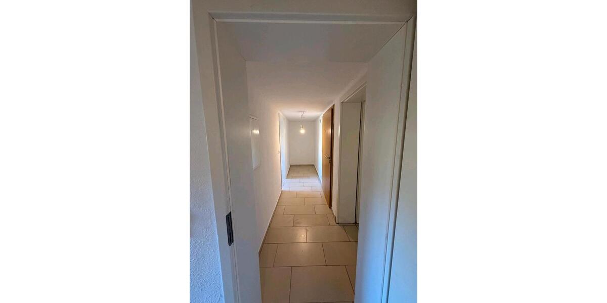 Etagenwohnung Sandhausen - 2 Zimmer, 49 m&sup2;, 159.000&euro; | Angebot:25235598