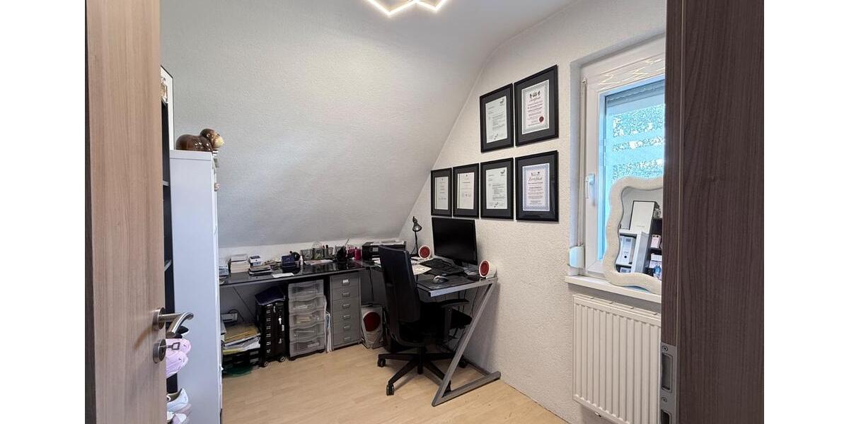 Einfamilienhaus Aalen Attenhofen - 6.5 Zimmer, 130 m&sup2;, 499.000&euro; | Angebot:27126038
