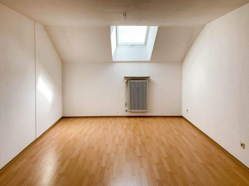 Leben ohne Kompromisse! Perfekt geschnittene 2-Zimmer Dachgeschosswohnung! 2 zimmer