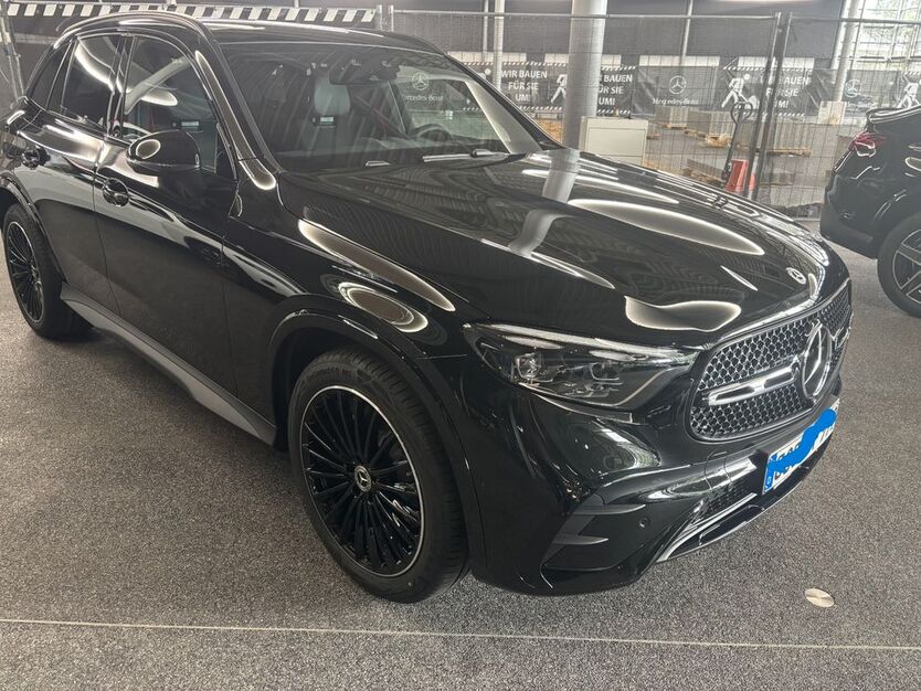 Mercedes-Benz GLC 450 4.900 km 78.888 € Lutzerath 56826