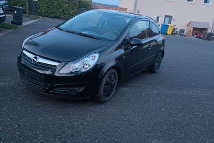 Opel Corsa 208.729 km 2.500 &euro; Hetzlos 97723