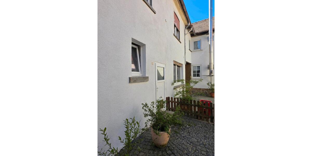 Bauernhaus, Landhaus Langgöns - 5 Zimmer, 140 m&sup2;, 395.000&euro; | Angebot:27119969