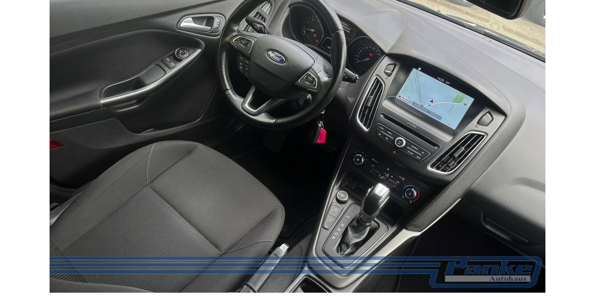 Ford Focus Business*Automatik*Tempo*Navi*SHZ*LED-T* 87.794 km 10.890 &euro; Berlin 13187