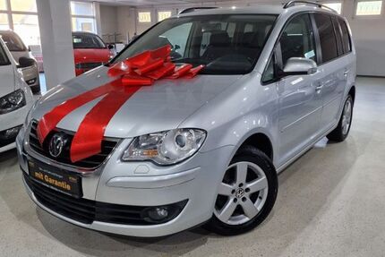 VW Touran 167.240 km 7.699 &euro; Söllichau 06905