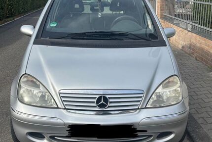 Mercedes-Benz 190 122.000 km 2.700 &euro; Mainz 55126
