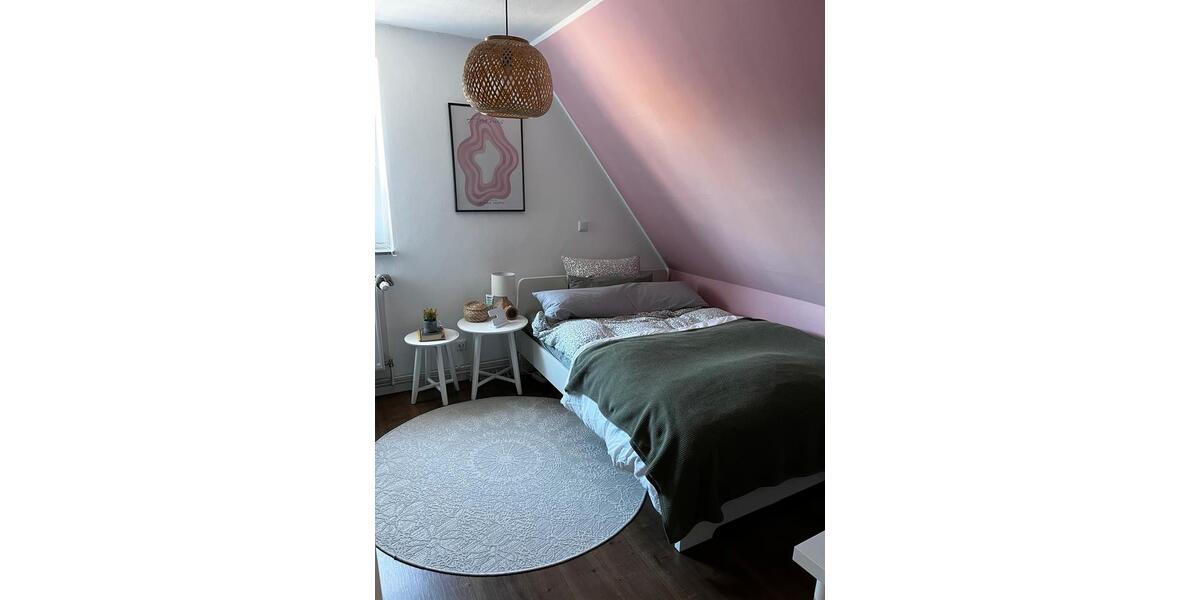 Dachgeschoßwohnung Flensburg Falkenberg - 2 Zimmer, 38 m&sup2;, 510&euro; | Angebot:26412541