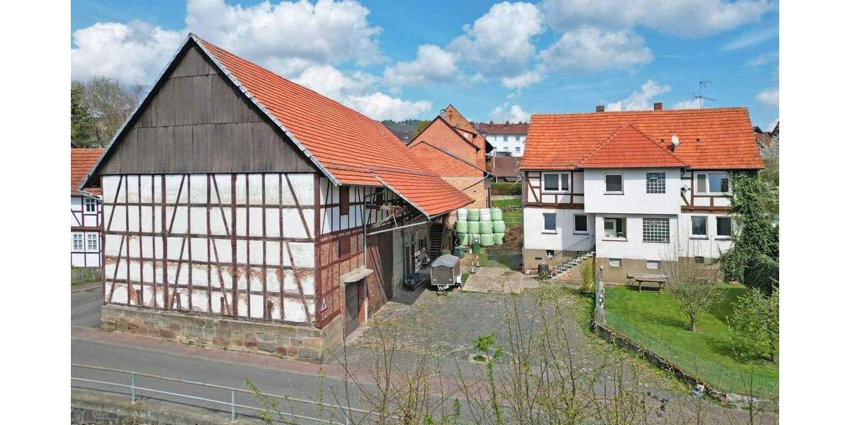 Mehrfamilienhaus, Wohnhaus Schauenburg / Elgershausen Elgershausen - 7 Zimmer, 200 m&sup2;, 225.000&euro; | Angebot:25384939