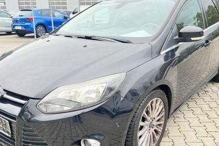 Ford Focus 115.944 km 2.790 € Chemnitz 09113