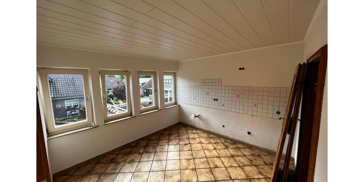 Dachgeschoßwohnung Geldern - 3 Zimmer, 103 m&sup2;, 850&euro; | Angebot:25027001