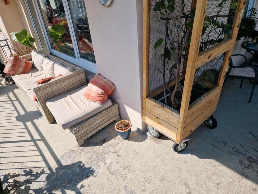 Wohnungsanteil Männer WG mit Garten