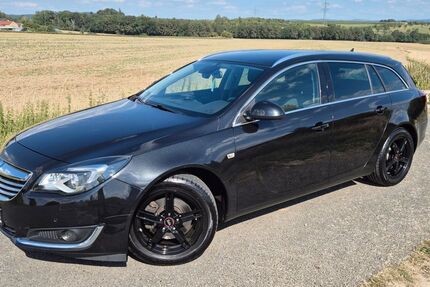 Opel Insignia 168.000 km 8.995 &euro; Dresden 01257
