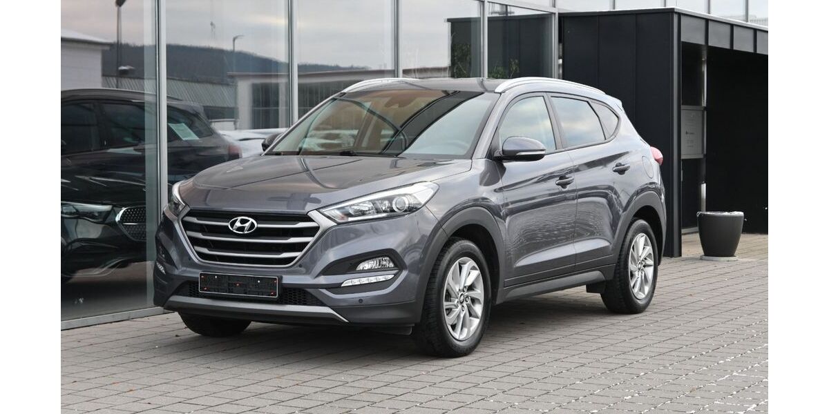 Hyundai TUCSON 117.000 km 12.450 &euro; Winterbach bei Stuttgart 73650