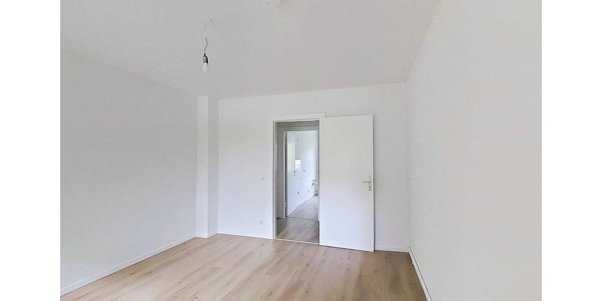 Etagenwohnung Nordenham - 4 Zimmer, 87 m&sup2;, 609&euro; | Angebot:26632535