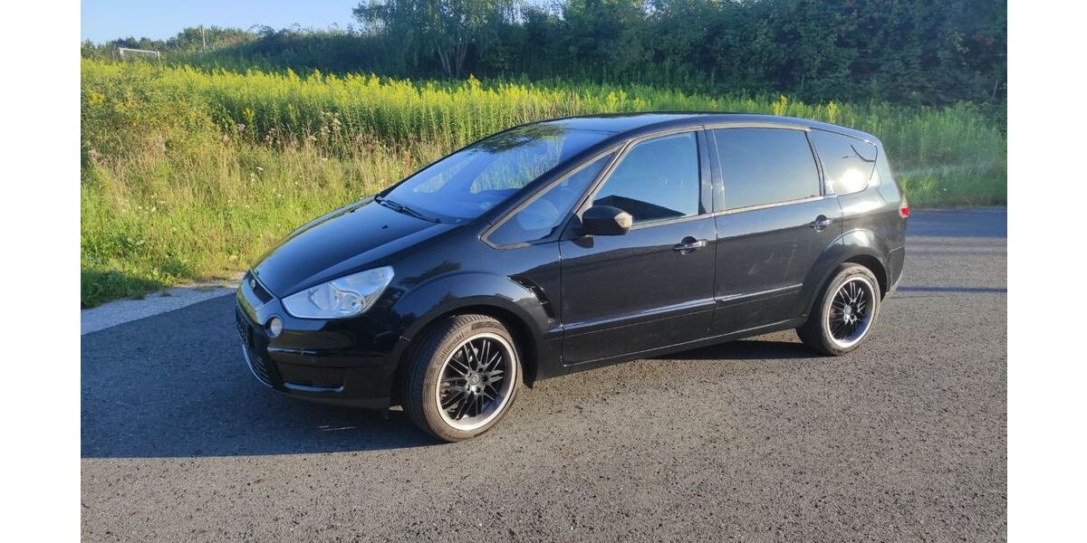 Ford S-Max 315.600 km 2.200 &euro; Bielefeld 33659