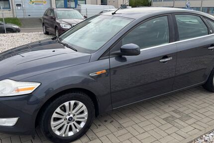 Ford Mondeo 106.412 km 2.800 &euro; Taucha 04425