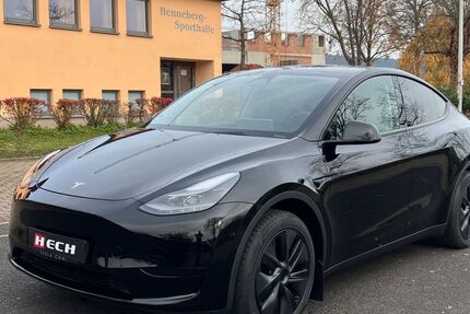 Tesla Model Y 4.109 km 37.990 € Bad Bocklet 97708