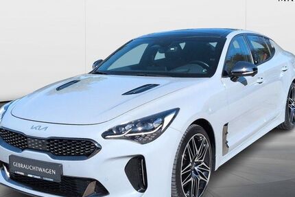 Kia Stinger 62.000 km 44.950 &euro; Cham 93413
