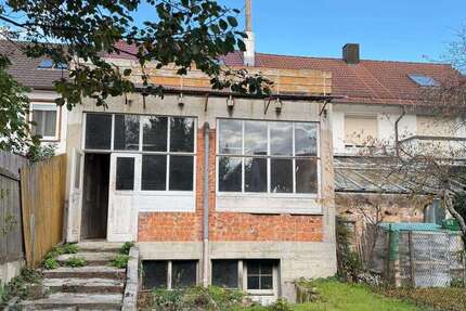 Haus zum Kaufen in Emmendingen 289.000 € 177.29 m² 5 zimmer