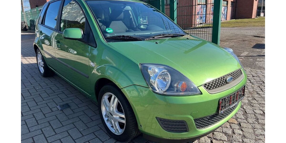 Ford Fiesta 128.000 km 2.790 &euro; Berlin Weißensee-Pankow 13086