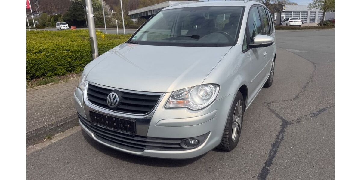 VW Touran 244.000 km 2.099 &euro; Ibbenbüren 49477