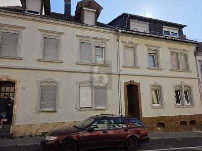 SHARE DEAL: 9 EINHEITEN MIT ERTRAG - Mehrfamilienhaus, Wohnhaus Pirmasens | Angebot:27131472
