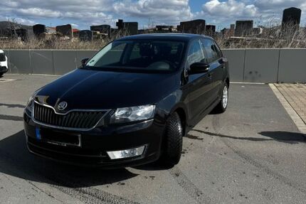 Skoda Rapid 92.005 km 9.500 &euro; Neunkirchen am Brand 91077