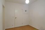 (13110_03) MGN: helle, großzügige 3-Zimmer-Wohnung mit Einbauküche in der Fußgängerzone, Bad mit Dusche und Fenster - Etagenwohnung Meiningen | Angebot:26086680