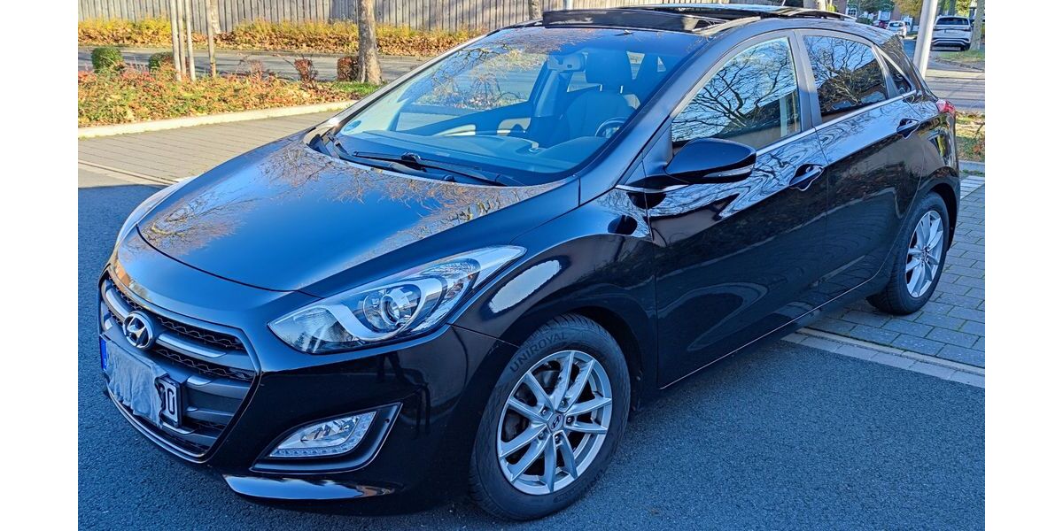 Hyundai i30 87.000 km 7.000 &euro; Goslar 38642
