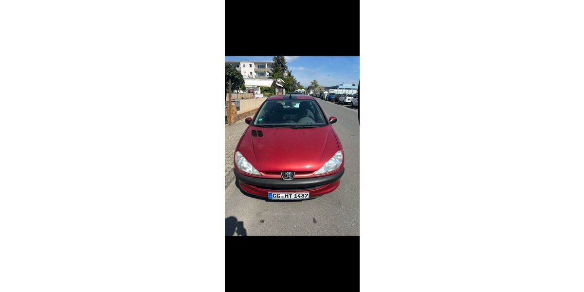 Peugeot 206 84.000 km 2.400 &euro; Mörfelden-Walldorf 64546
