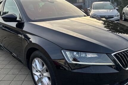 Skoda Superb 128.431 km 16.999 &euro; Aalen 73431
