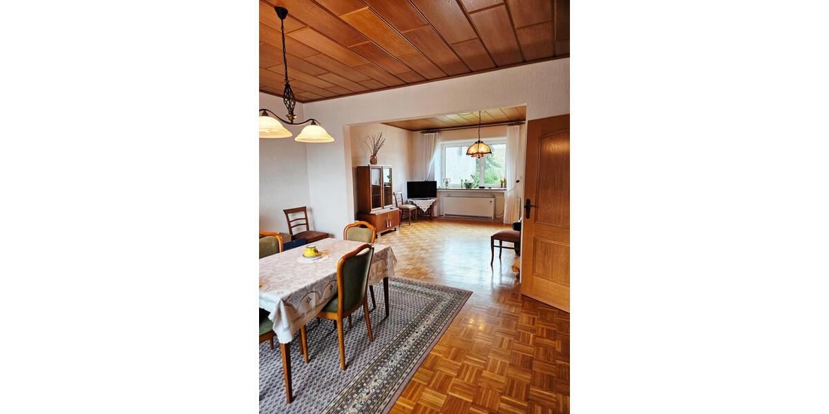 Einfamilienhaus Büren - 7 Zimmer, 160 m&sup2;, 298.000&euro; | Angebot:25861538