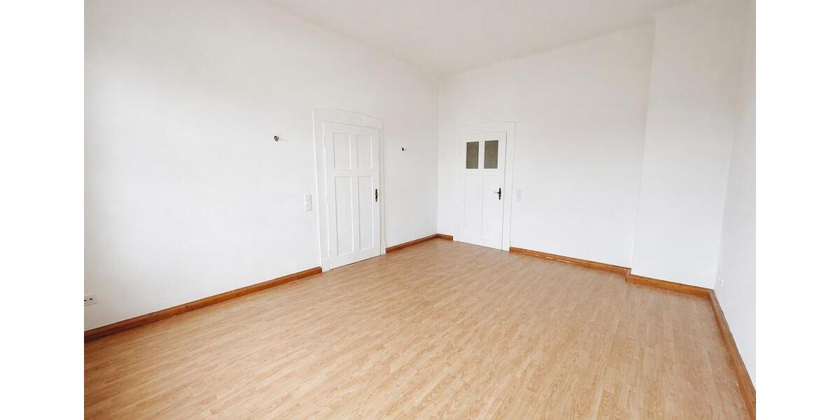 Etagenwohnung Würzburg Dürrbachau - 5 Zimmer, 139 m&sup2;, 1.650&euro; | Angebot:26256084