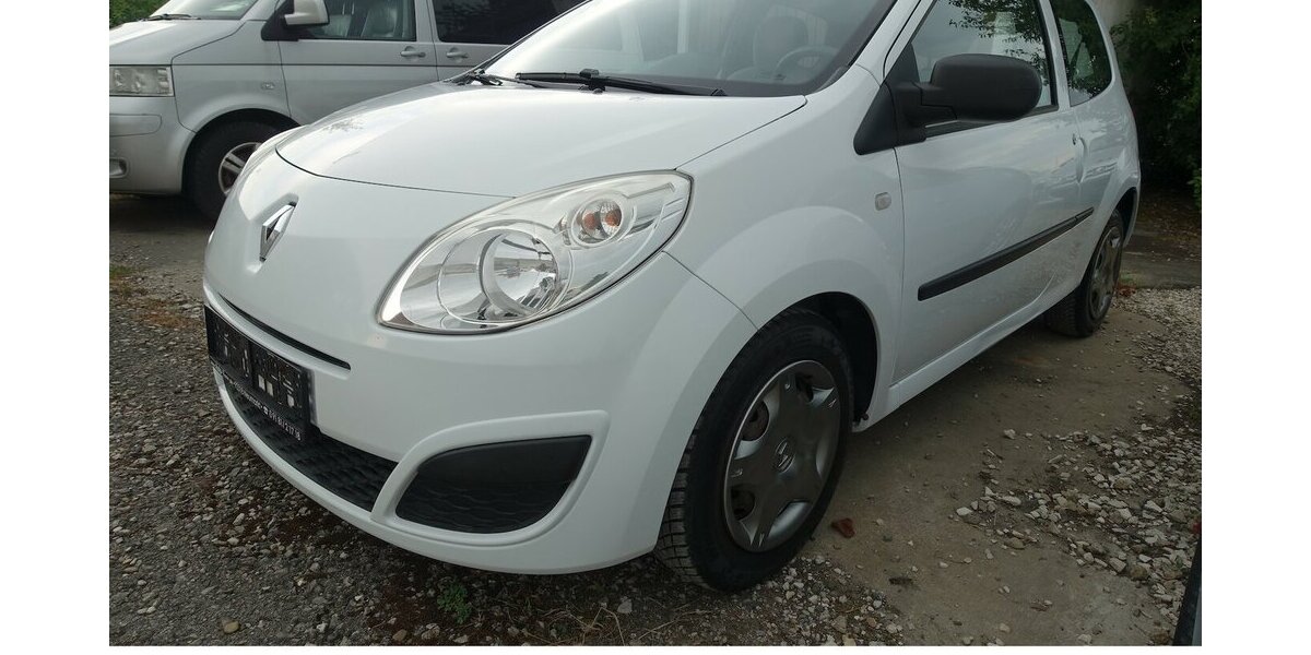 Renault Twingo Authentique §10/27 R/CD ZV-FB ABS 132.700 km 2.300 &euro; Neumarkt/OPf 92318