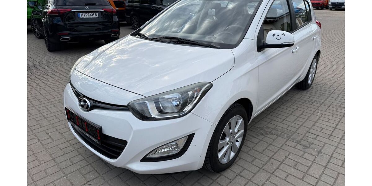Hyundai i20 118.600 km 3.900 &euro; Hilpoltstein 91161